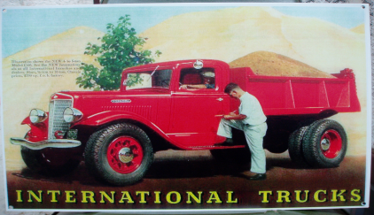151 - Red Inter Truck